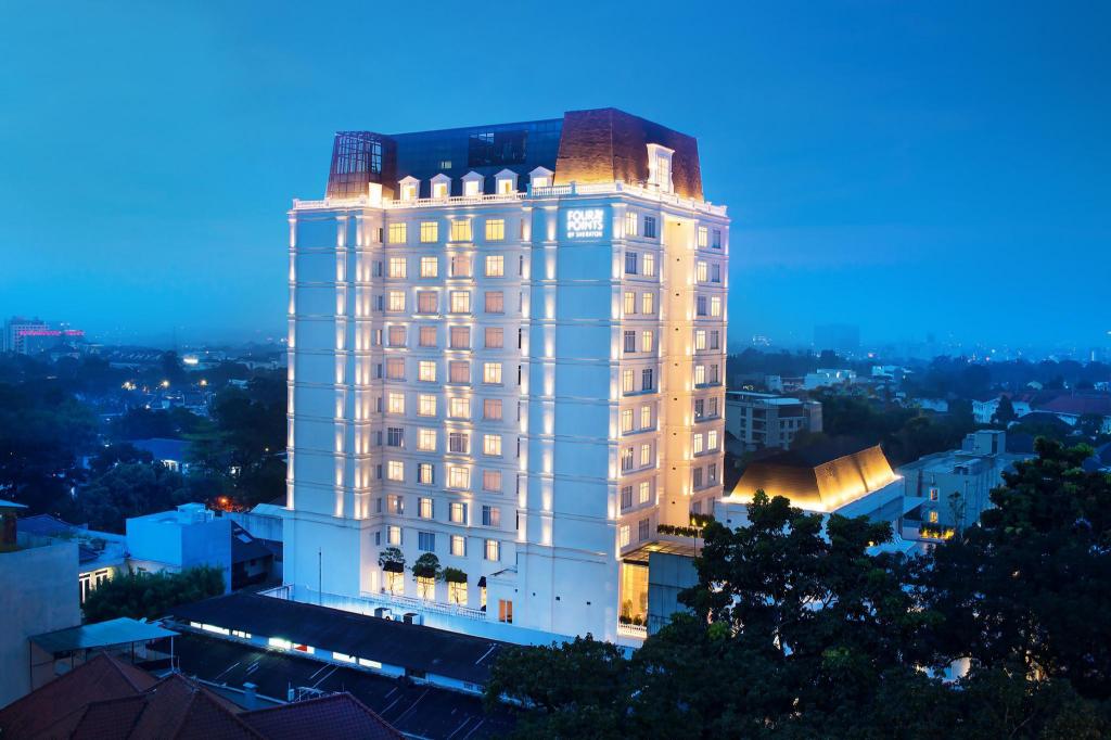 Bandung Four-Points-by-Sheraton-Bandung exterior