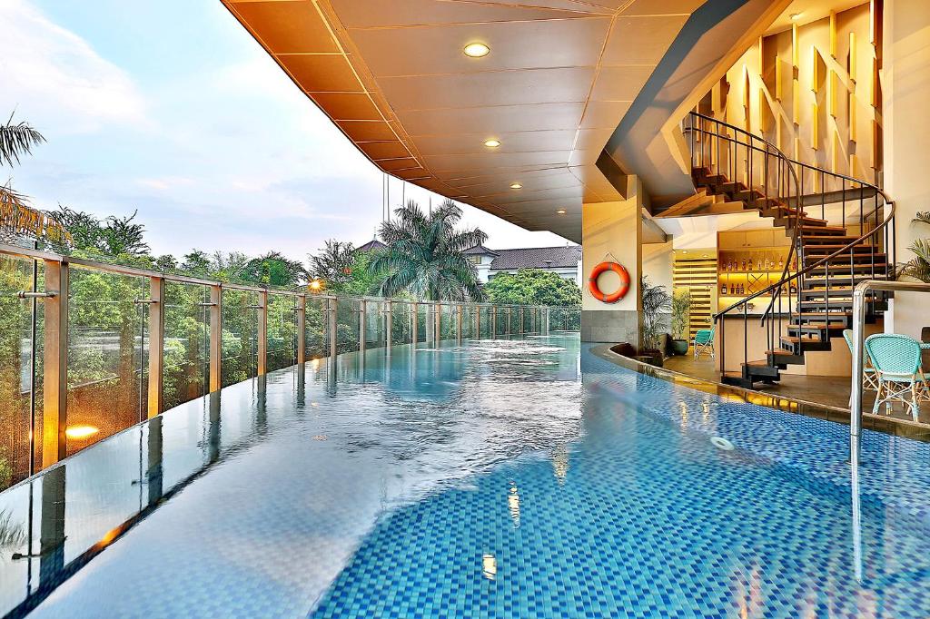 The 1O1 Jakarta Sedayu Darmawangsa