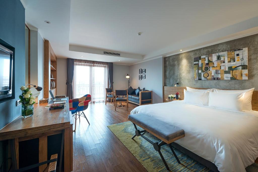 Hanoi Bespoke-Trendy-Hotel-Hanoi-Formerly-Hanoi-La-Siesta-Hotel-Trendy interior