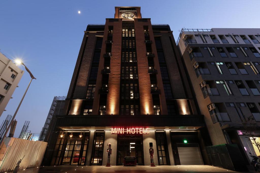 Taichung MINI-HOTELS-Feng-Jia-Branch exterior
