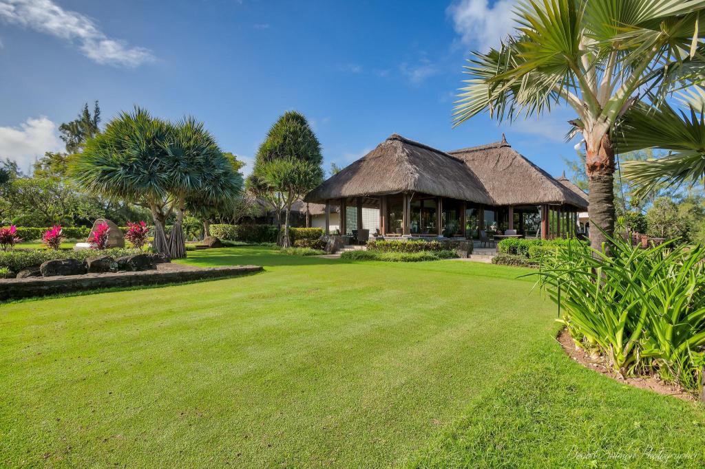 Mauritius-Island Bubble-Lodge-Ile-aux-Cerfs exterior