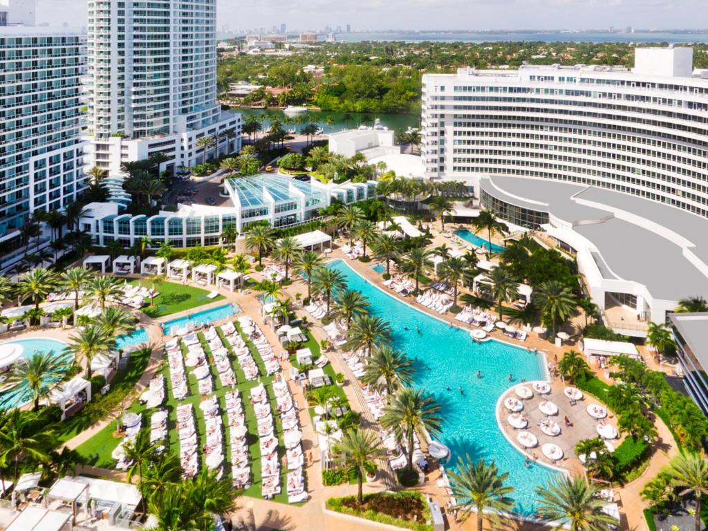 Fontainebleau Miami Beach