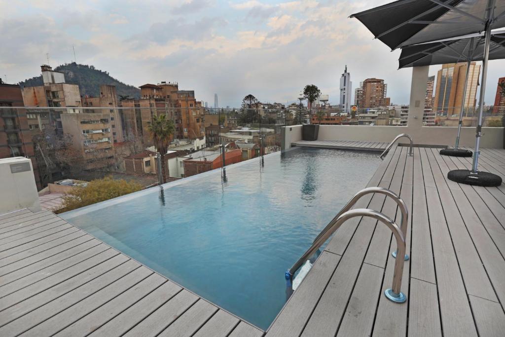 Santiago Hotel-Cumbres-Lastarria facility