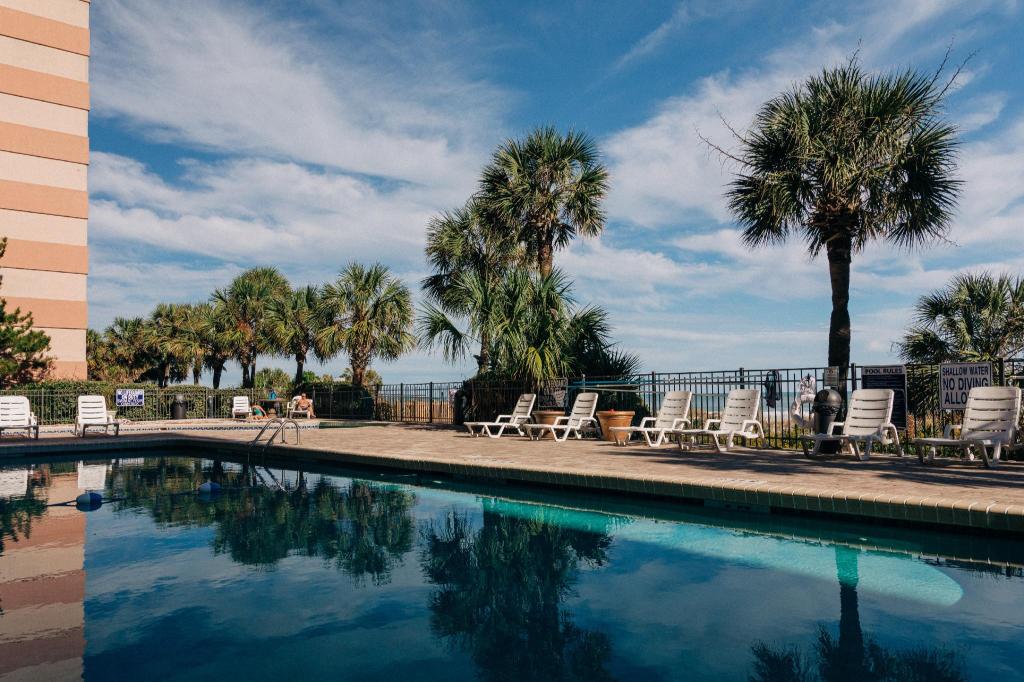 Myrtle-Beach Sandcastle-Oceanfront-Resort-at-the-Pavilion facility