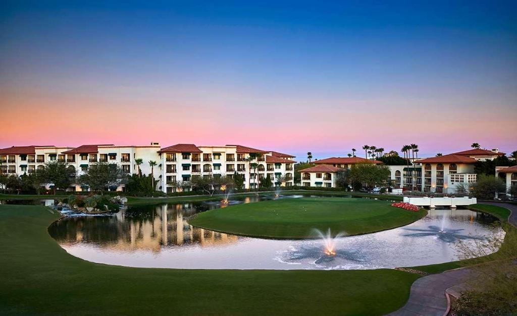 Phoenix Arizona-Grand-Resort--Spa exterior