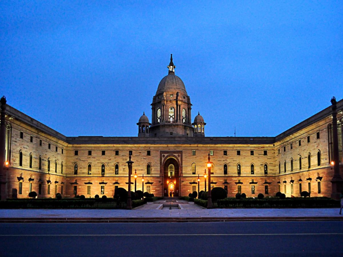 New-Delhi-and-NCR Hotel-Sky-Rich-International exterior