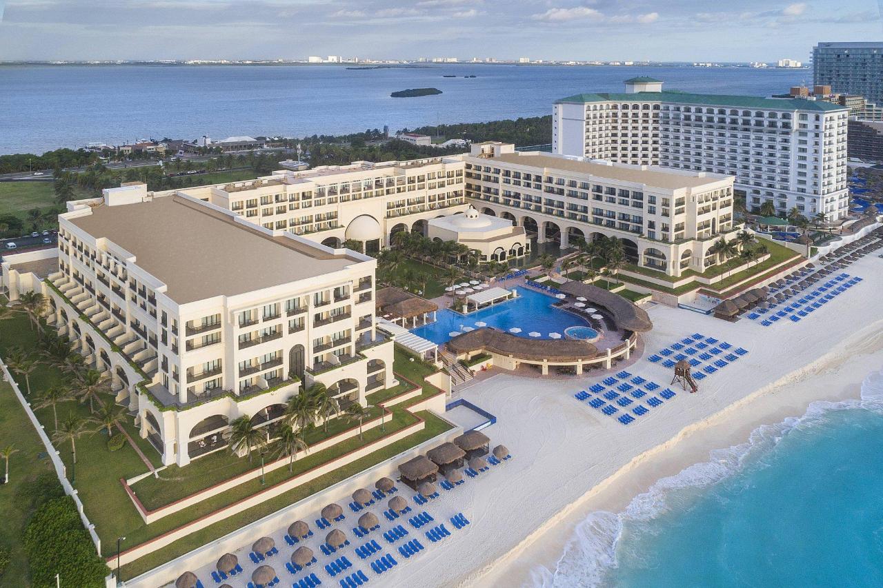 Cancun Marriott-Cancun-An-All-Inclusive-Resort exterior