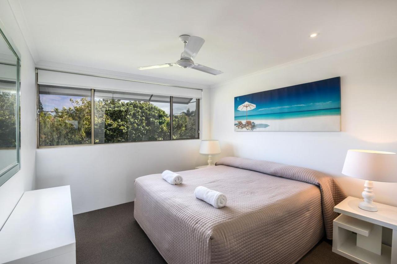 Sunshine-Coast Sunseeker-Holiday-Apartments interior