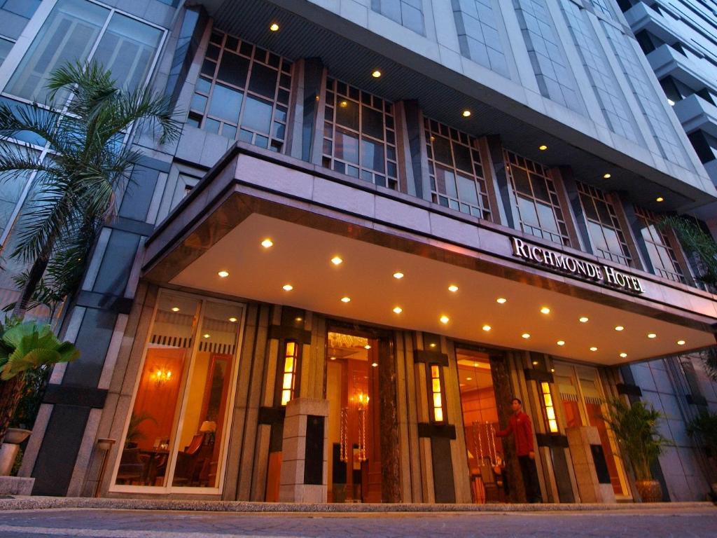 Manila Richmonde-Hotel-Ortigas exterior