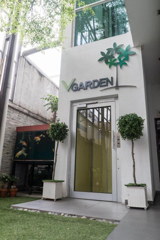 Kuala-Lumpur V-Garden-Hotel exterior