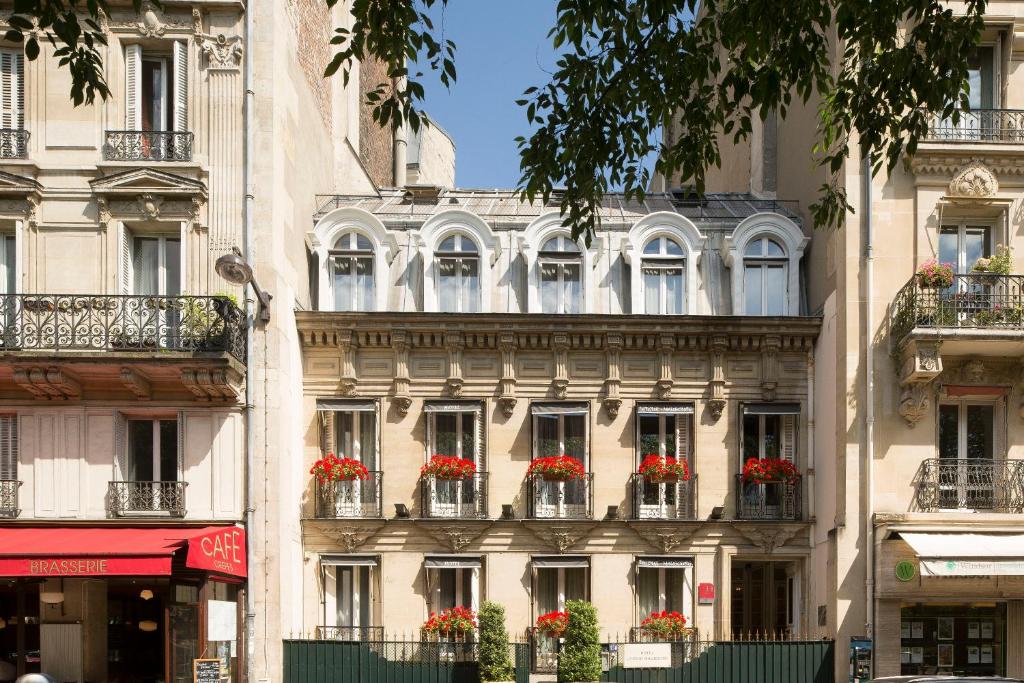 Paris Hotel-de-Latour-Maubourg exterior