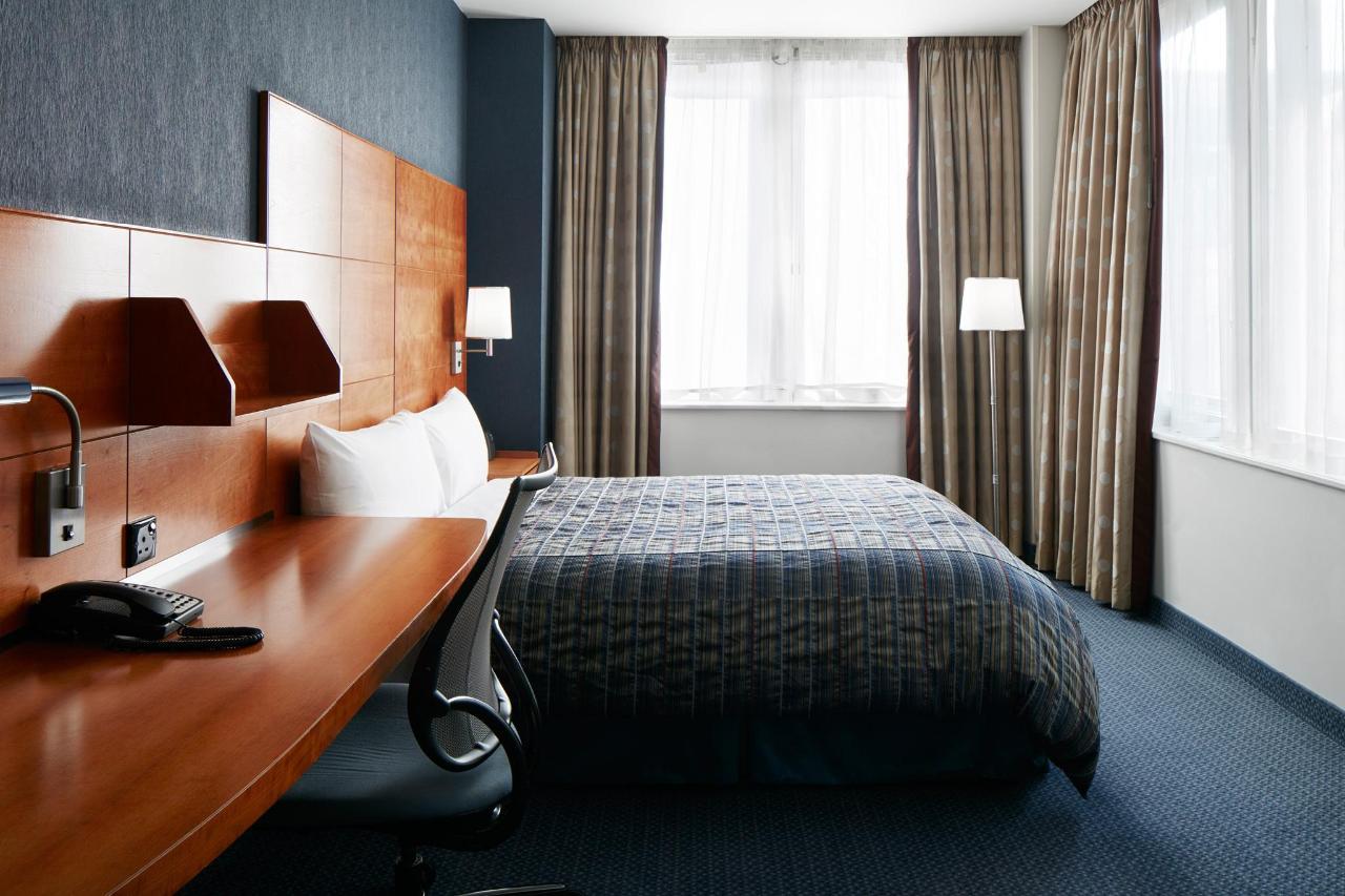 London Club-Quarters-Hotel-St-Pauls interior