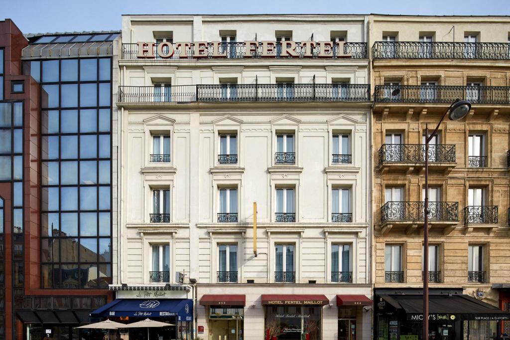 Paris Hotel-Fertel-Maillot exterior