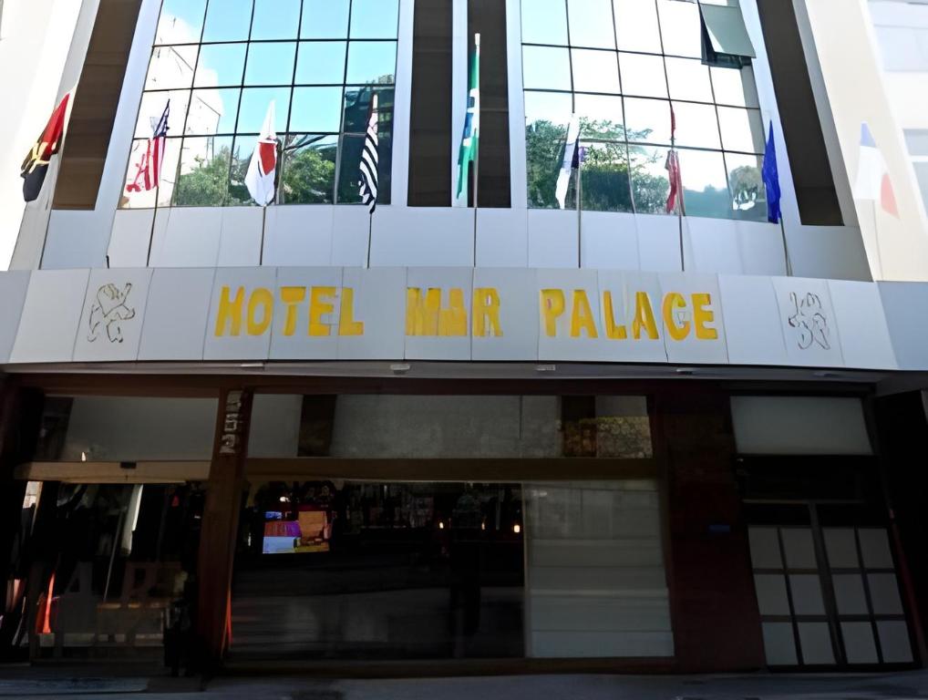 Rio-De-Janeiro Mar-Palace-Copacabana-Hotel exterior