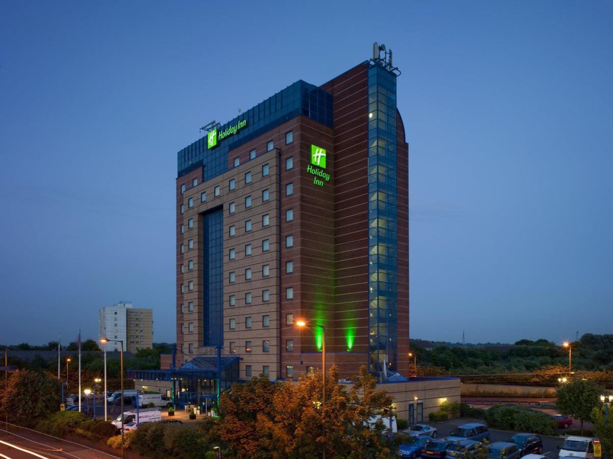 London Holiday-Inn-London-Brent-Cross exterior