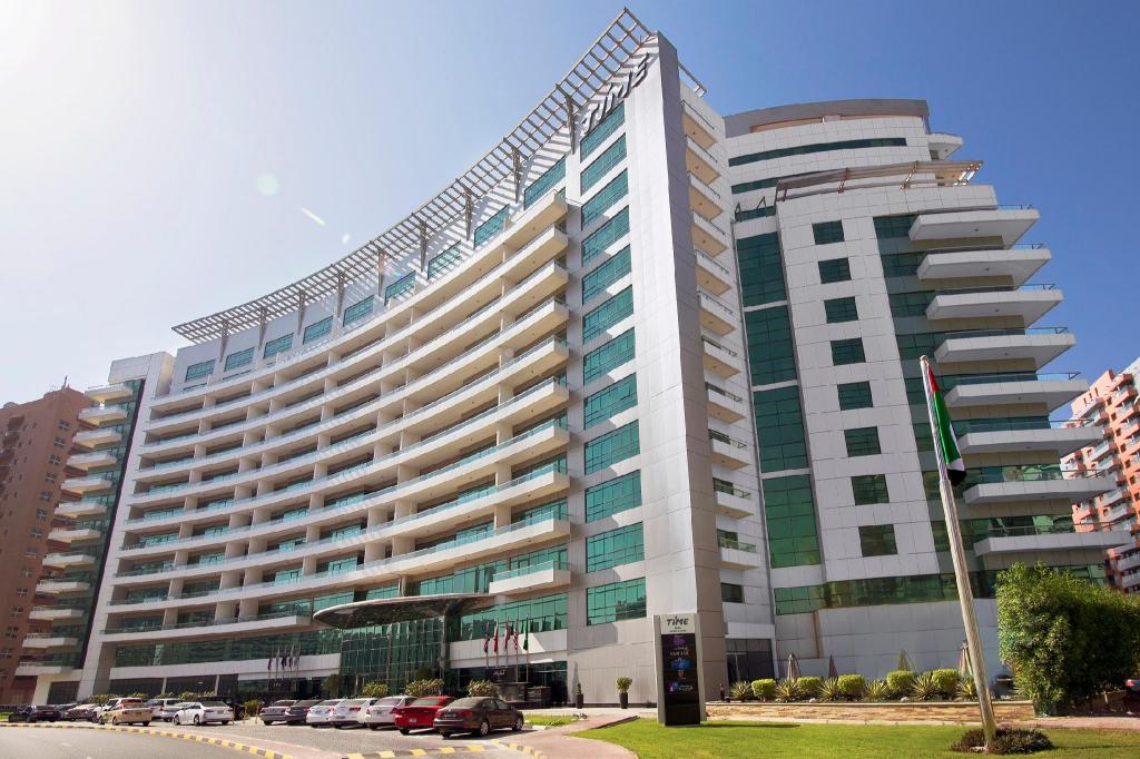 Dubai TIME-Oak-Hotel--Suites exterior