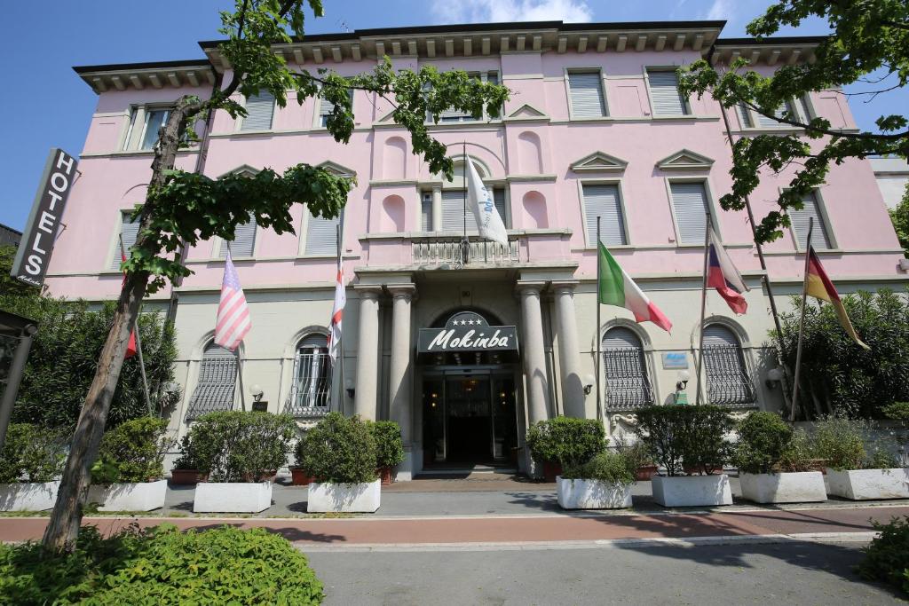Milan Mokinba-Hotels-Montebianco exterior