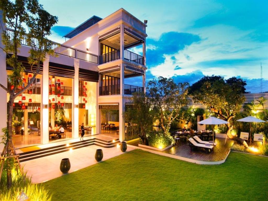 Chiang-Mai Aruntara-Riverside-Boutique-Hotel-SHA-Extra-Plus exterior