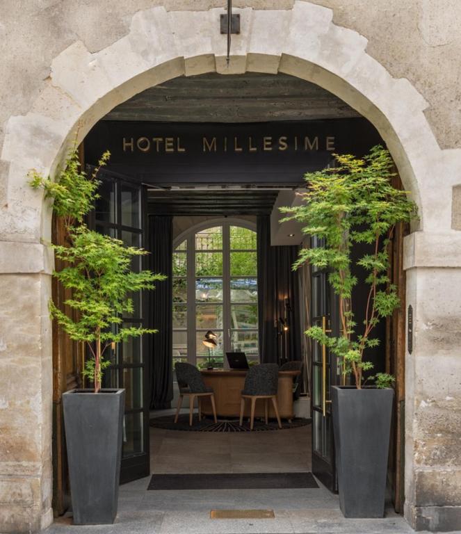 Paris Millesime-Hotel exterior