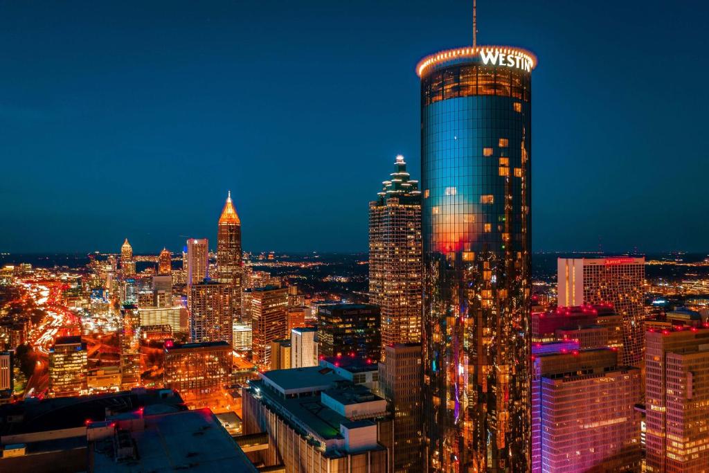 Atlanta The-Westin-Peachtree-Plaza-Atlanta exterior