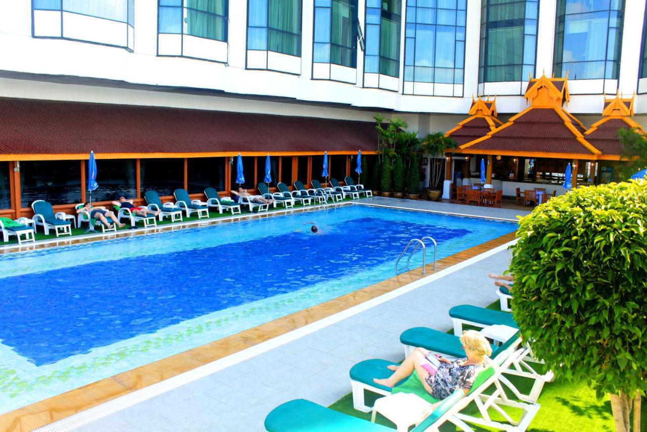 Chiang-Mai Empress-Hotel facility