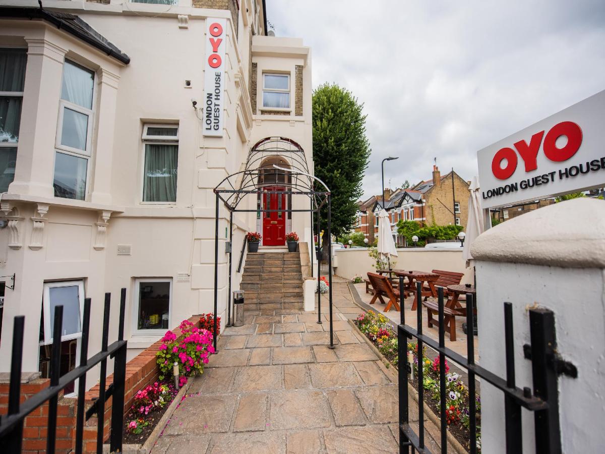 London OYO-London-Guest-House exterior