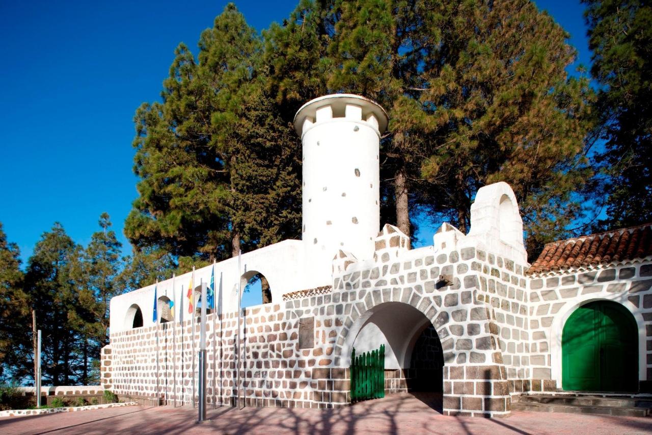 Gran-Canaria Parador-de-Cruz-De-Tejeda exterior