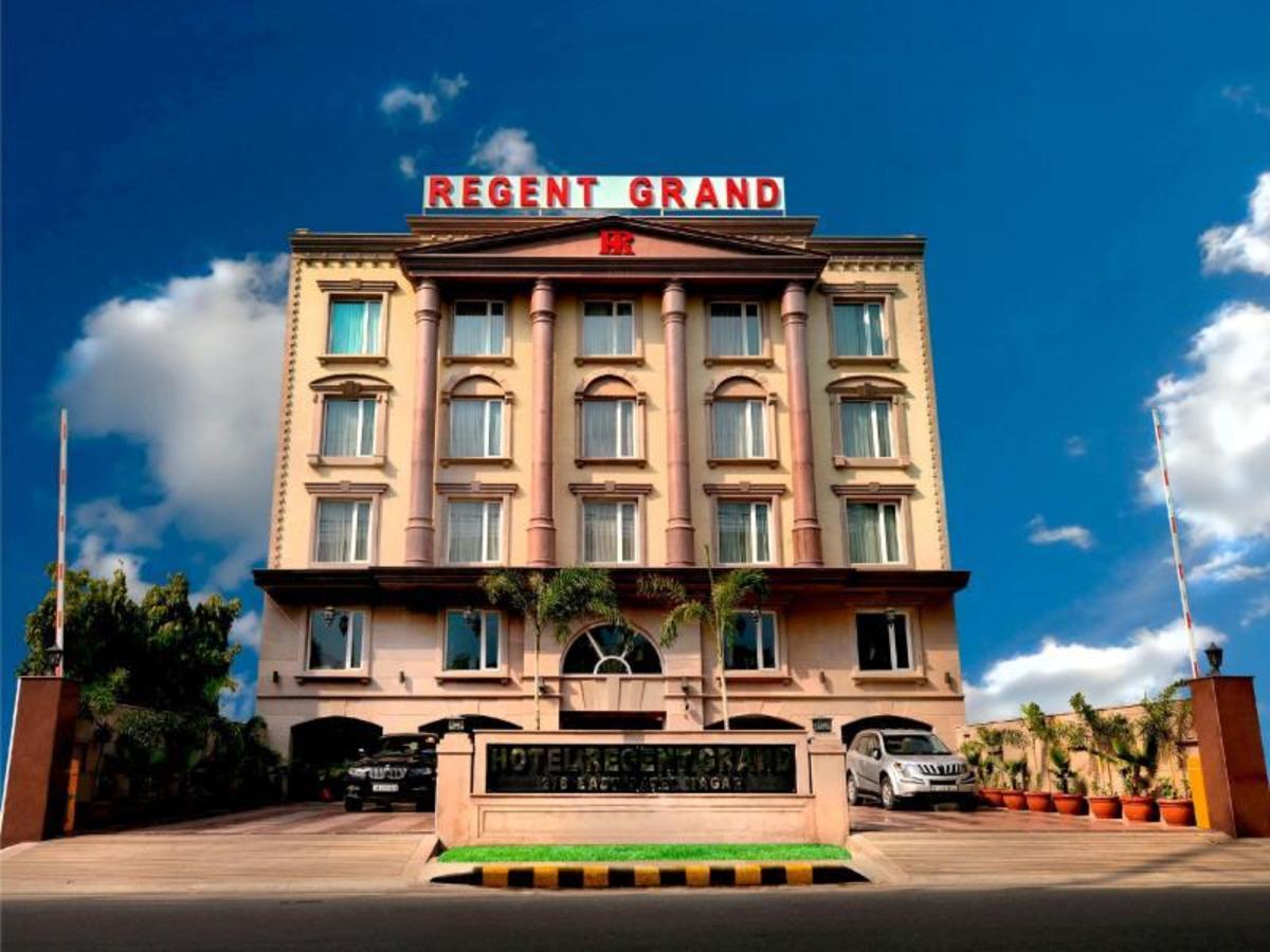 New-Delhi-and-NCR Hotel-Regent-Grand exterior