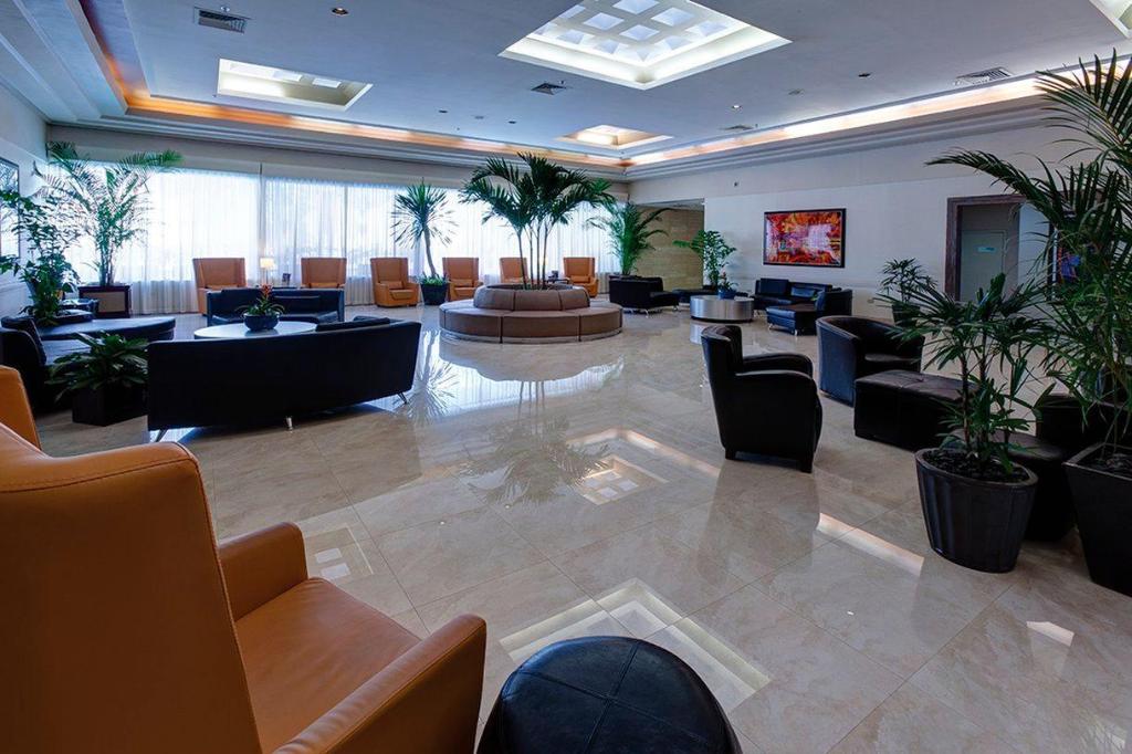 Miami Holiday-Inn-Hotel-Port-of-Miami-Downtown facility