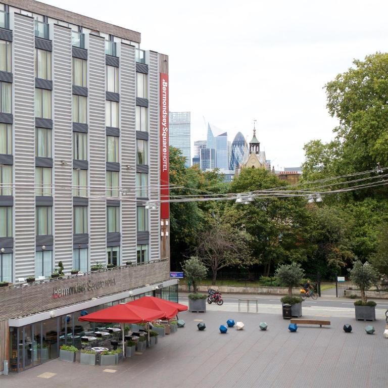 London Bermondsey-Square-Hotel exterior