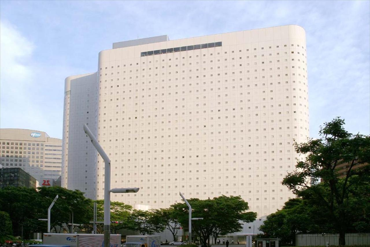 Tokyo Shinjuku-Washington-Hotel---Main-Building exterior