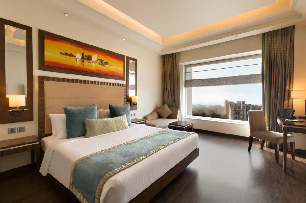 New-Delhi-and-NCR Ramada-by-Wyndham-Gurgaon-Central interior