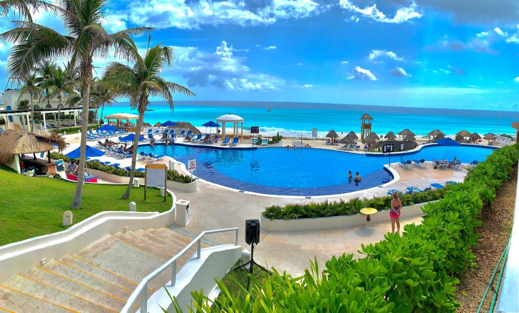 Cancun Golden-Parnassus-Resort--Spa---All-Inclusive-Adults-Only facility