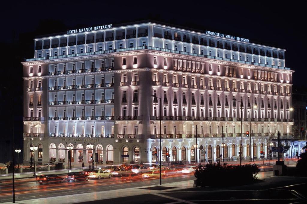 Athens Hotel-Grande-Bretagne-a-Luxury-Collection-Hotel-Athens exterior