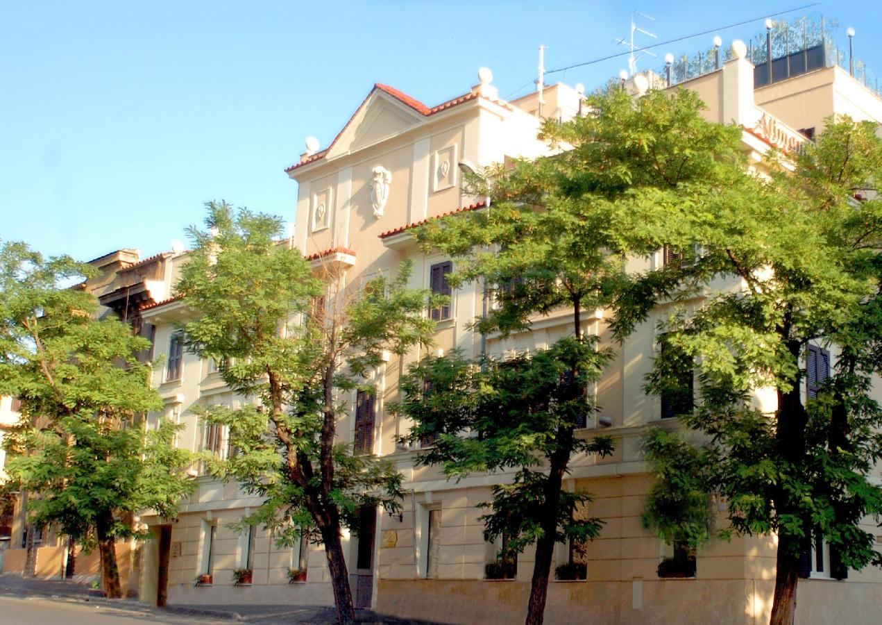 Rome Tmark-Hotel-Vaticano exterior