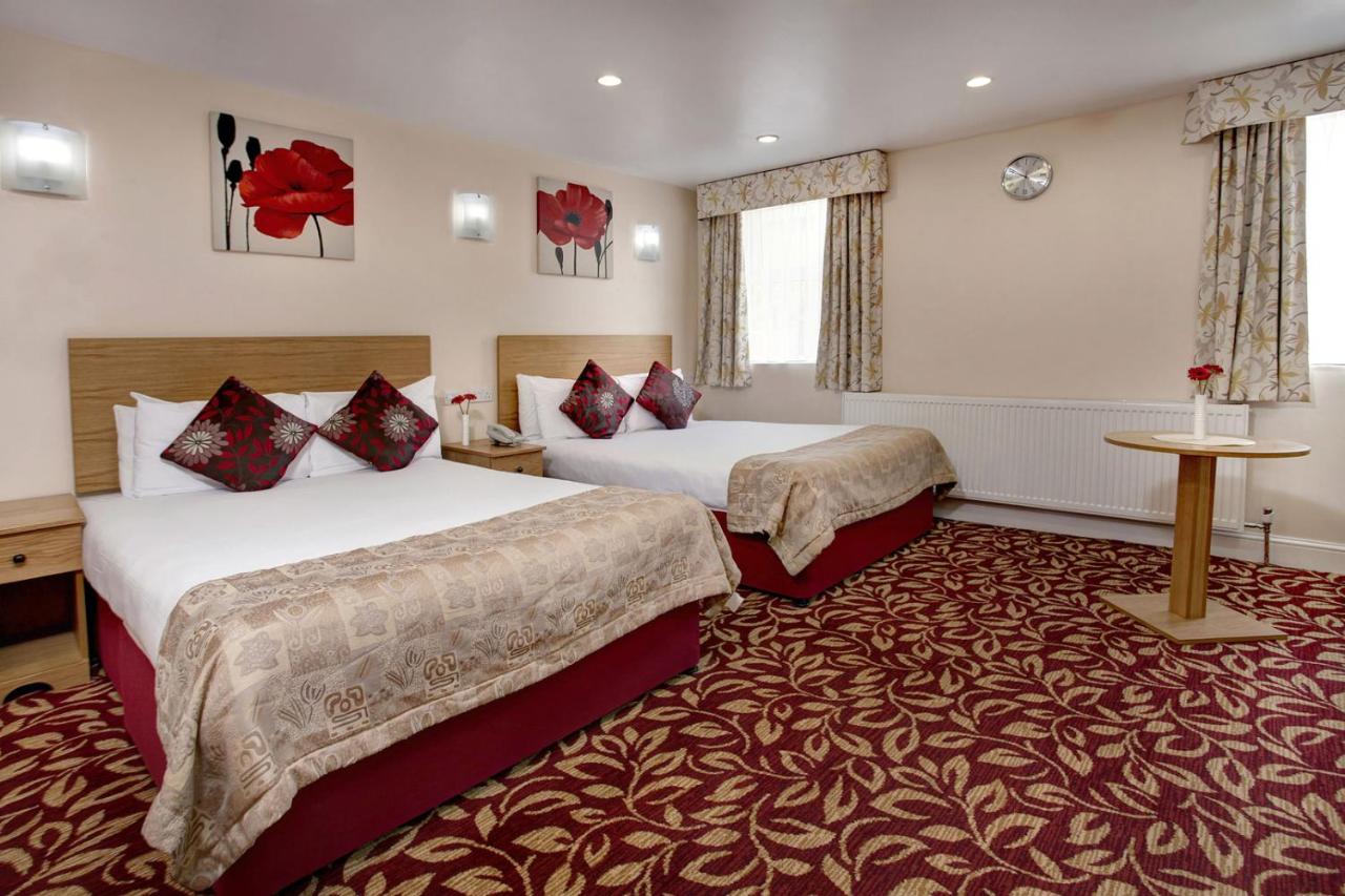 London Best-Western-Greater-London-Hotel interior