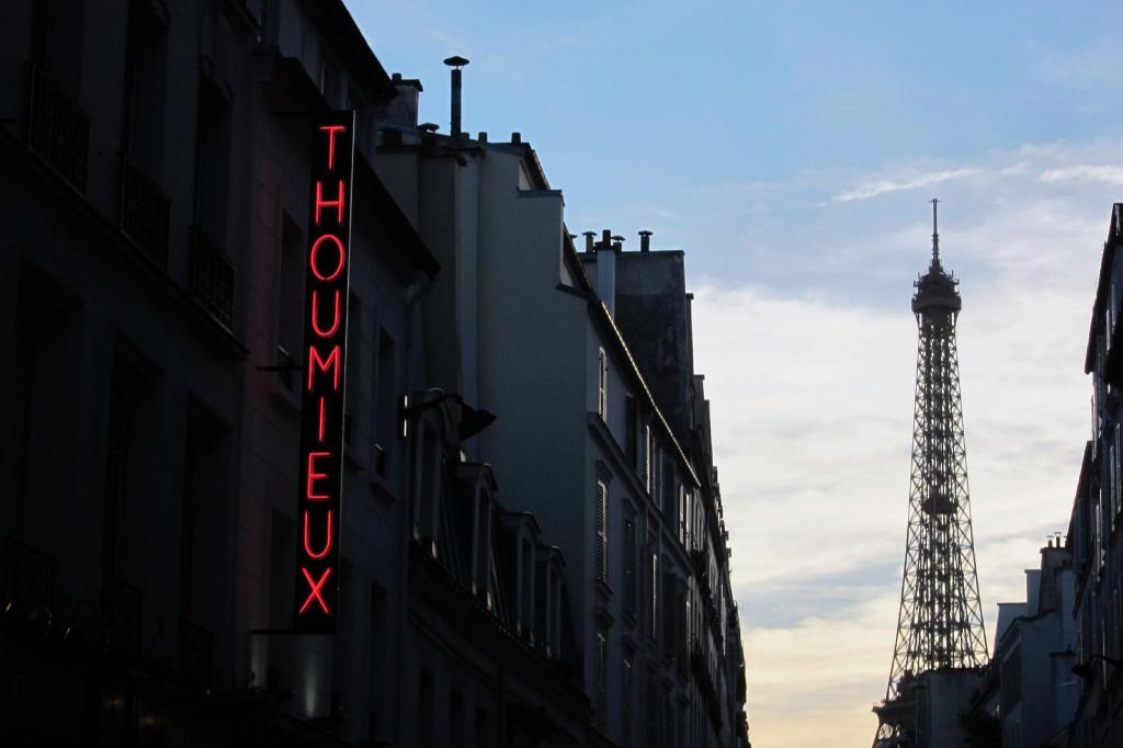 Paris Hotel-Thoumieux exterior