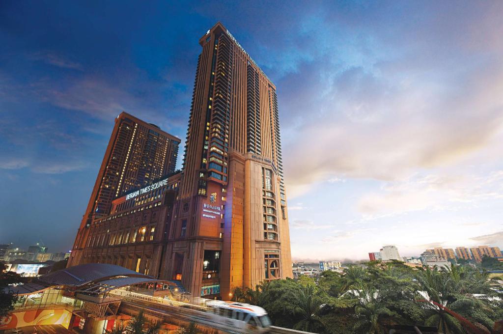 Kuala-Lumpur Berjaya-Times-Square-Hotel-Kuala-Lumpur exterior