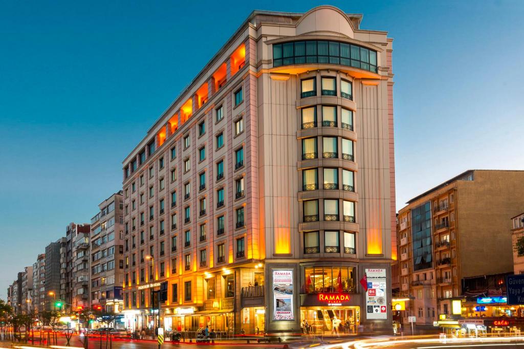 stanbul Ramada-Plaza-by-Wyndham-Istanbul-City-Center exterior