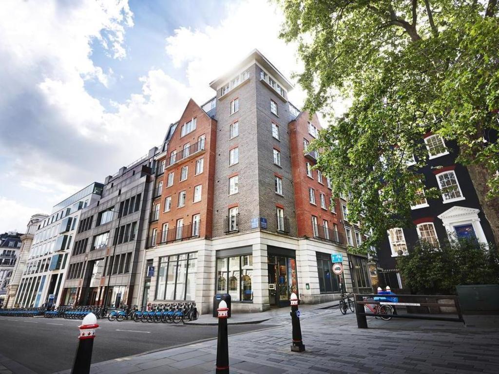 London Marlin-Apartments-Queen-Street---The-City exterior