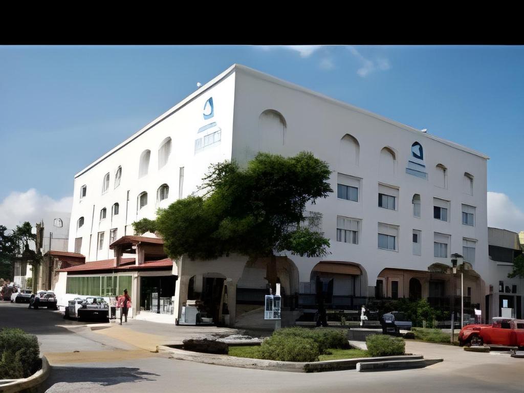 Cancun Hotel-Antillano exterior