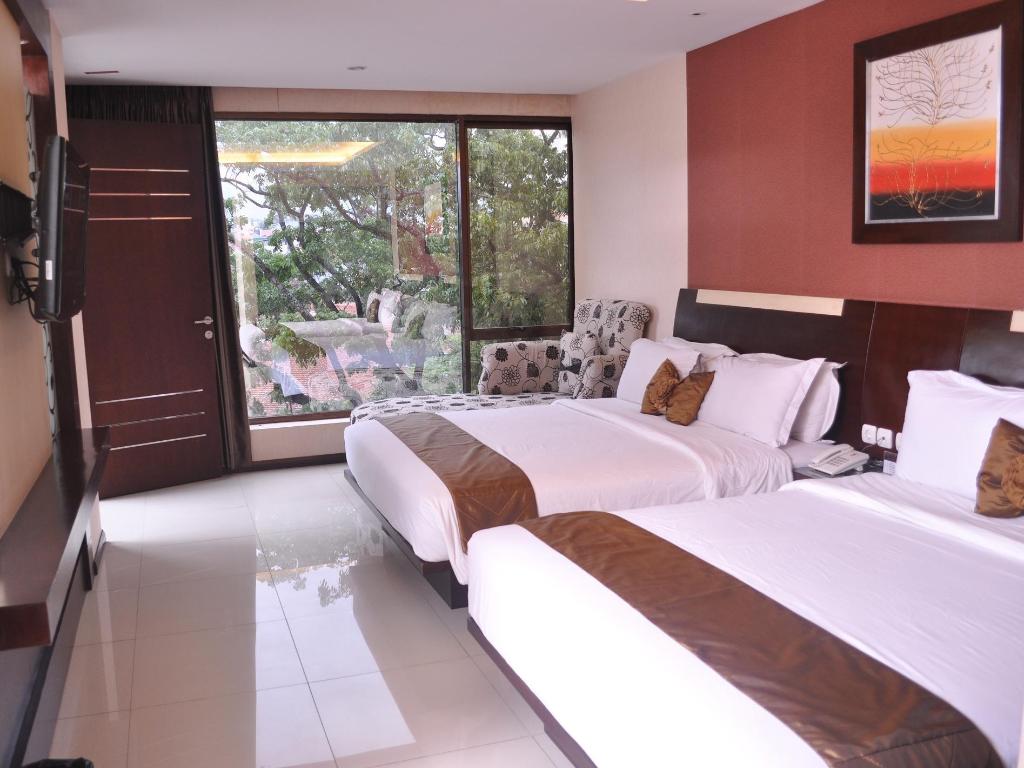 Bandung Scarlet-Dago-Hotel interior