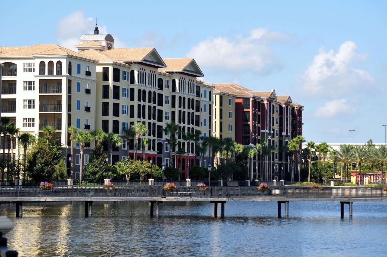 Orlando Hilton-Grand-Vacations-Club-Tuscany-Village-Orlando exterior