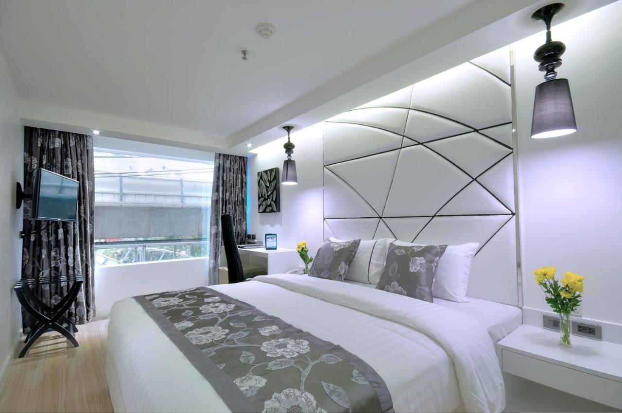 Bangkok Sukhumvit-Suites-Hotel interior