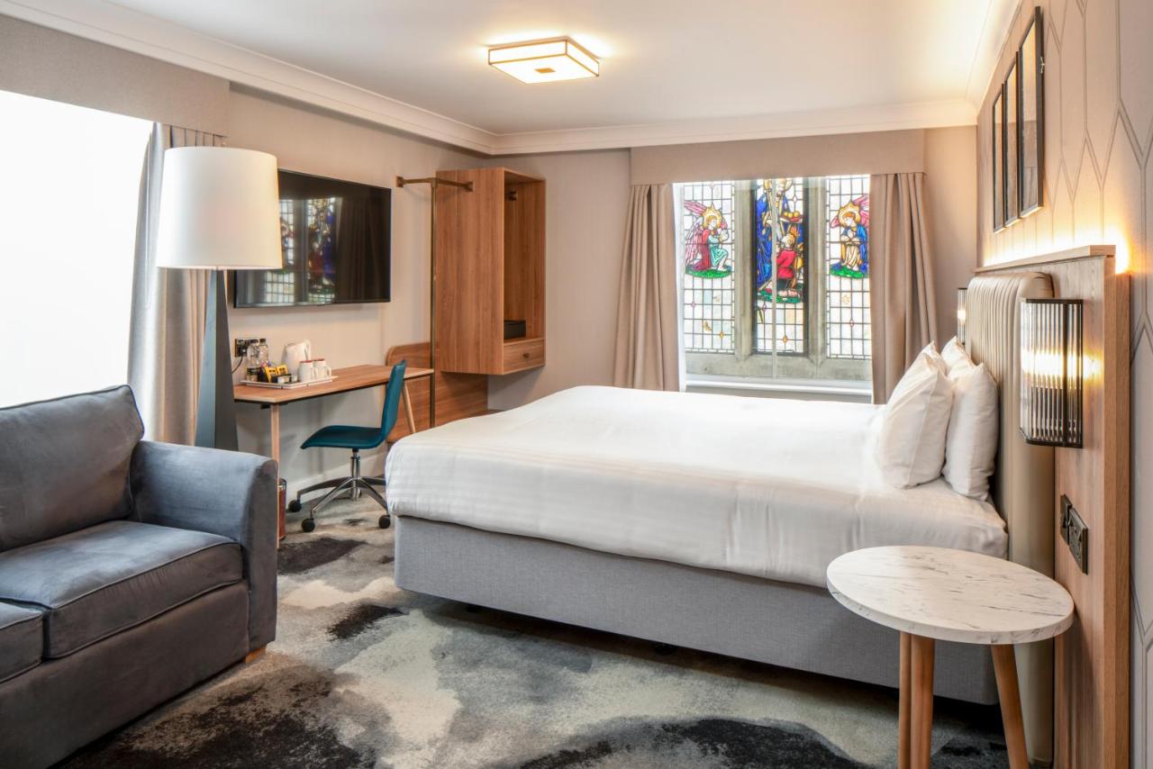 London London-Chigwell-Prince-Regent-Hotel-Signature-Collection-by-Best-Western interior