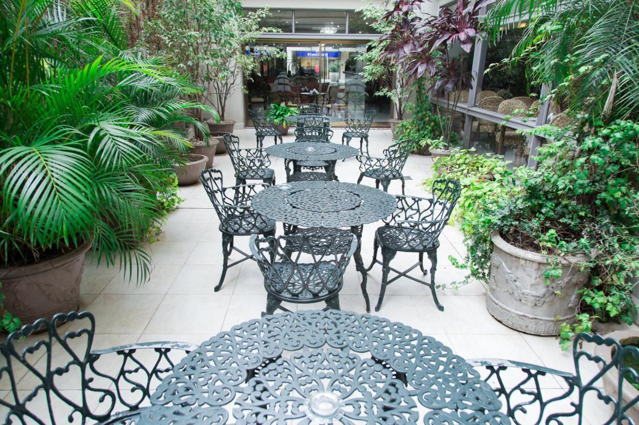 Buenos-Aires Hotel-Reconquista-Garden facility