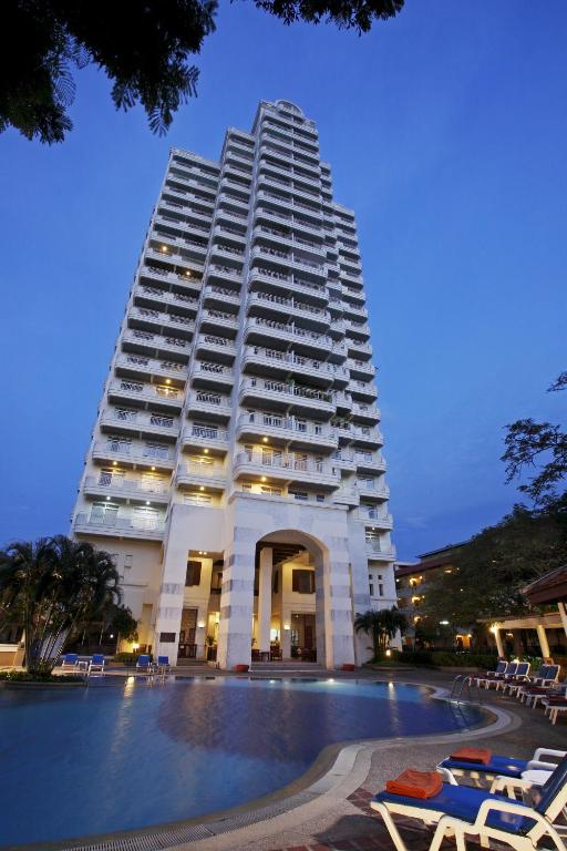 Phuket Waterfront-Suites-Phuket-by-Centara exterior