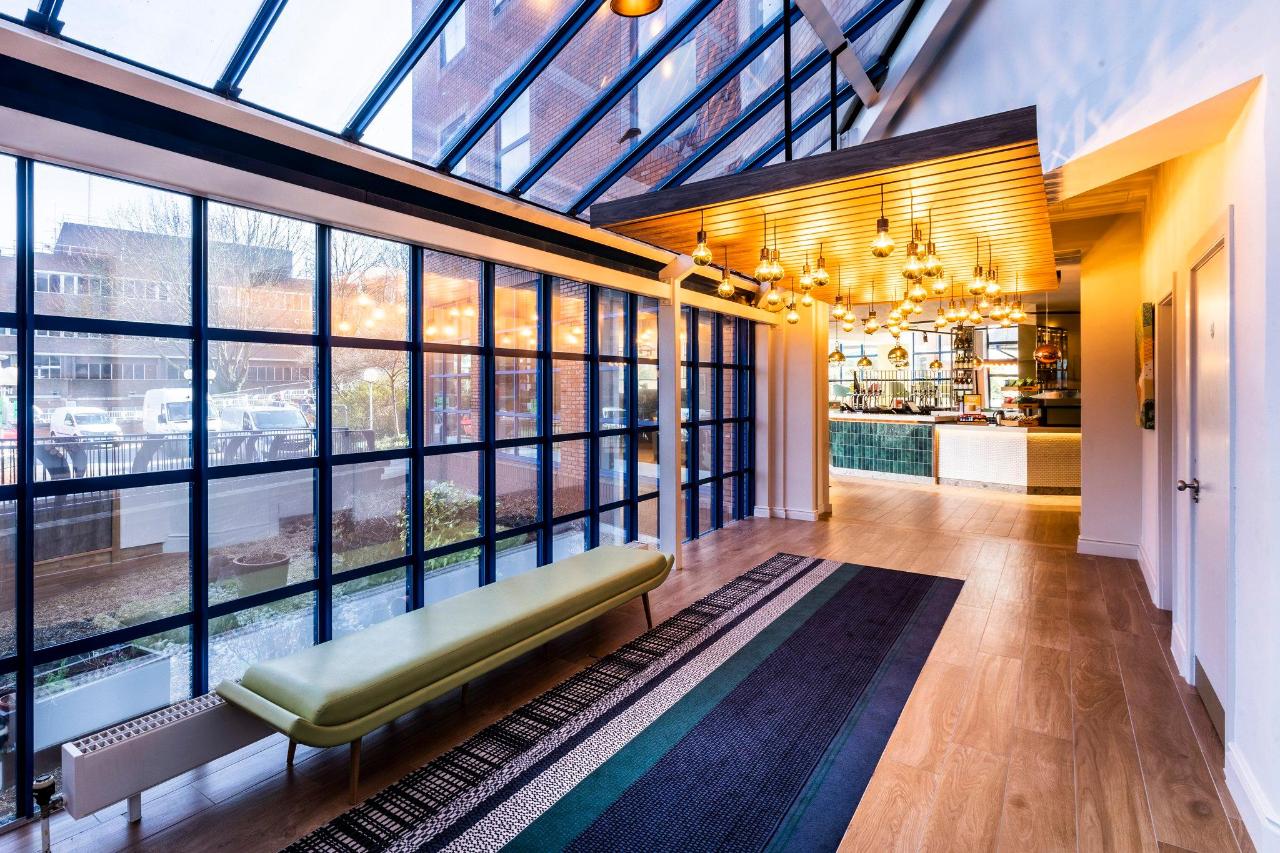 London Holiday-Inn-London-Sutton facility