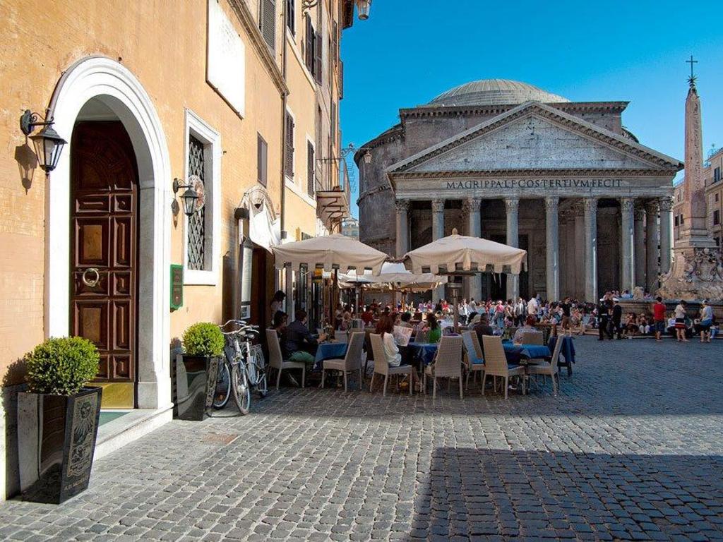 Rome Antico-Albergo-Sole-Al-Pantheon exterior