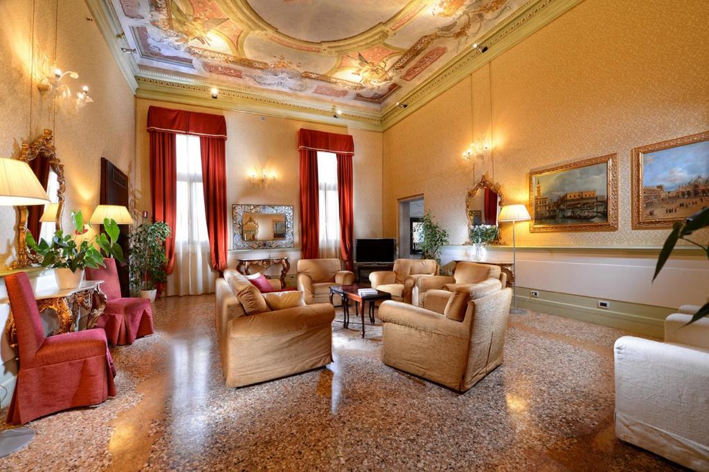 Venice Ruzzini-Palace-Hotel facility